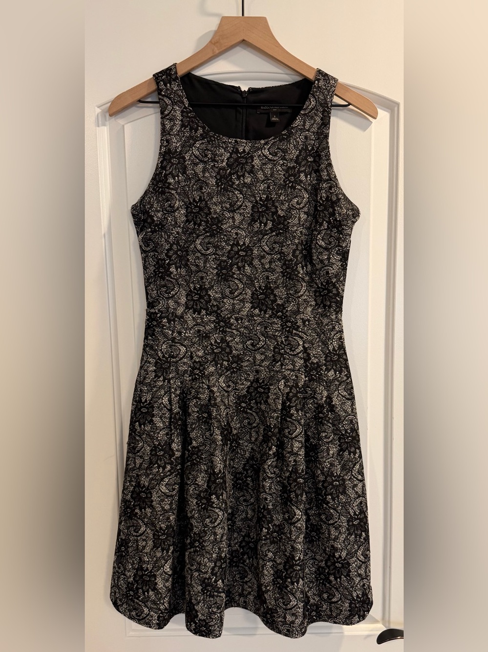 Banana Republic Black and Gray Lace-Print Midi Dress